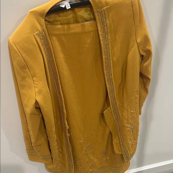 DESIGNER 3 Piece Suit Skirt, Shirt and Blazer Embroidered Mustard Jacket 14 - Picture 1 of 6